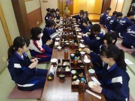 ②朝飯後女DSC08271