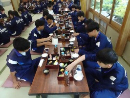 ③朝飯前男DSC08270